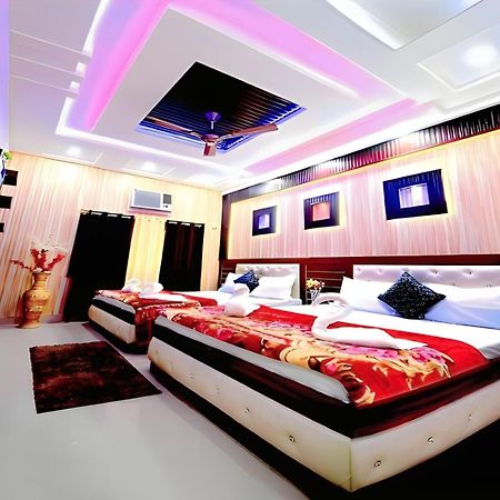 Taj Square A Luxurious Family Homestay Agra  Eksteriør bilde