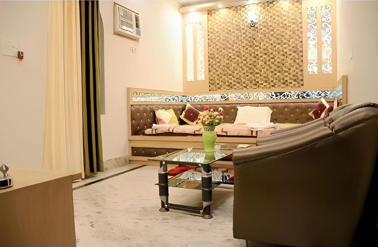 Taj Square A Luxurious Family Homestay Agra  Eksteriør bilde