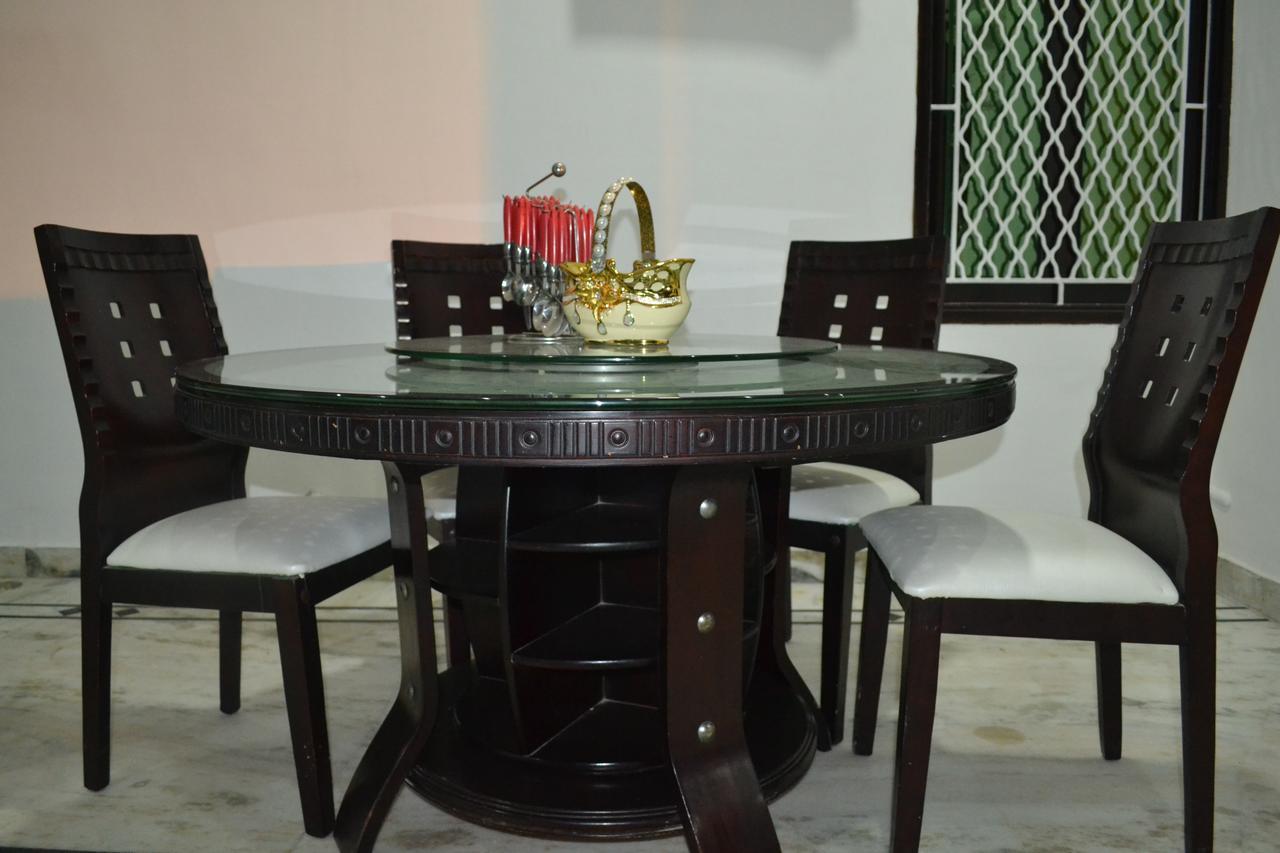 Taj Square A Luxurious Family Homestay Agra  Eksteriør bilde